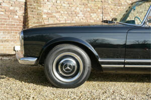 Image 30/50 of Mercedes-Benz 230 SL (1966)