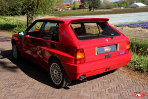 Image 14/32 of Lancia Delta HF Integrale Evoluzione I (1991)