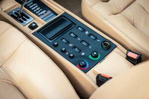 Image 15/15 of Ferrari Mondial 3.2 (1987)