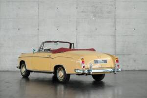 Immagine 11/50 di Mercedes-Benz 220 S Cabriolet (1958)