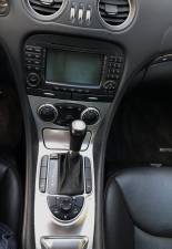 Bild 14/18 von Mercedes-Benz SL 350 (2008)