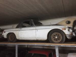 Image 34/41 of MG MGB (1971)
