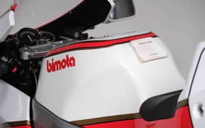 Image 73/95 of Bimota YB6 (1990)