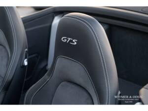 Image 32/38 of Porsche 911 Carrera GTS (2017)