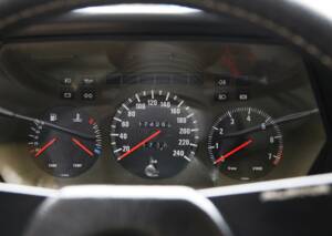 Bild 27/32 von BMW 633 CSi (1978)