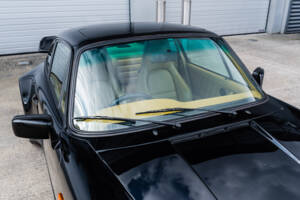 Image 21/67 de Porsche 911 Turbo 3.3 (1986)