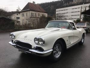 Image 9/25 of Chevrolet Corvette (1962)