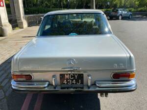 Afbeelding 14/50 van Mercedes-Benz 300 SEL 6.3 (1971)