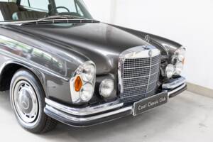 Bild 21/32 von Mercedes-Benz 300 SEL 3.5 (1970)
