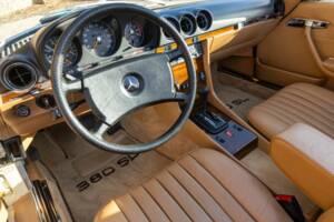 Bild 34/50 von Mercedes-Benz 380 SL (1982)
