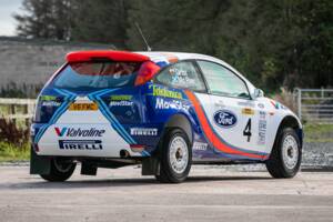 Image 4/50 of Ford Focus RS WRC (2000)