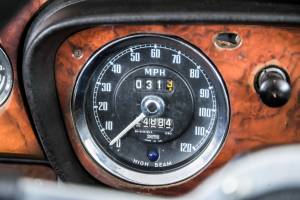 Bild 20/50 von MG MGB (1972)