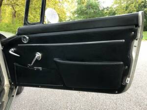 Bild 29/50 von Alfa Romeo 2600 Spider (1964)