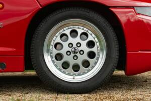Image 40/50 of Alfa Romeo RZ (1993)