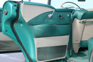 Image 26/50 of Buick 60 Century Riviera (1955)