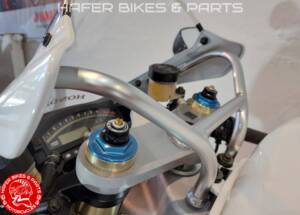 Image 33/44 of Honda VTR 1000 SP2 (2003)