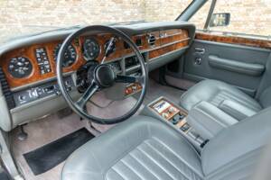 Image 3/50 of Rolls-Royce Silver Spirit (1987)