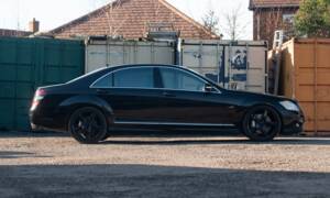 Bild 2/50 von Mercedes-Benz S 600 L (2009)