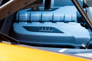 Image 34/36 of Audi R8 V10 (2013)