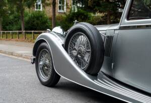 Image 11/25 de Alvis 4.3 Liter Saloon (1937)