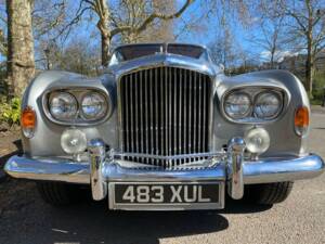 Image 27/50 of Bentley S 2 Continental (1960)