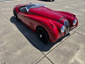 Image 12/34 of Jaguar XK 140 OTS (1955)