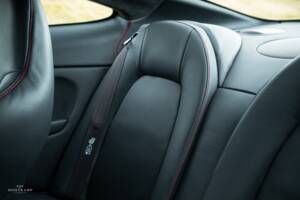 Image 20/23 de Aston Martin V12 Vanquish S Ultimate Edition (2007)