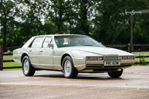 Image 1/39 of Aston Martin Lagonda (1982)