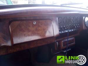 Bild 6/10 von Daimler 2,5 Liter V8 (1964)