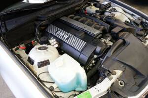 Imagen 29/32 de BMW 323ti Compact (1998)