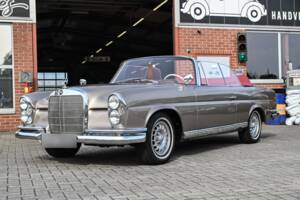 Bild 6/11 von Mercedes-Benz 280 SE (1967)