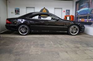 Image 21/22 de Mercedes-Benz CL 65 AMG (2005)