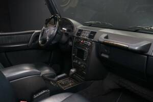 Imagen 30/50 de Mercedes-Benz G 500 (SWB) (2006)