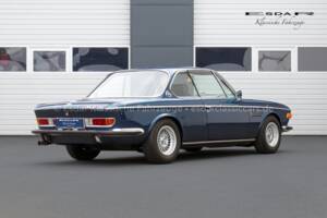 Image 2/42 de BMW 3.0 CSi (1972)