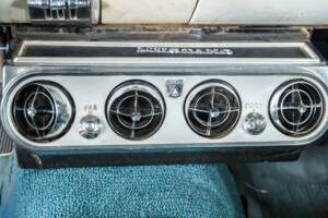 Image 28/50 of Ford Mustang 302 (1966)