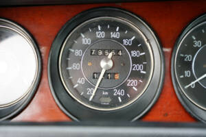 Image 13/50 of BMW 3.0 CSi (1974)