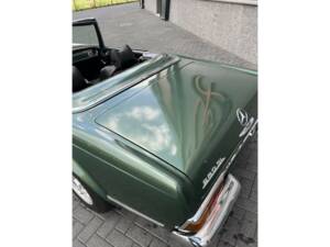 Image 20/50 of Mercedes-Benz 280 SL (1968)