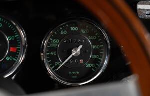 Image 22/34 of Porsche 356 C 1600 SC (1964)