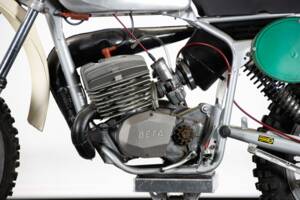 Image 17/30 de Beta CR 250 (1975)