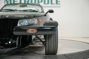 Image 24/47 of Plymouth Prowler (2000)