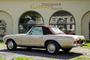 Image 28/56 de Mercedes-Benz 280 SL (1970)