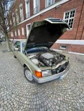 Bild 8/65 von Mercedes-Benz 380 SEC (1983)