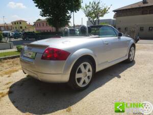 Bild 9/40 von Audi TT 1.8 T (2000)