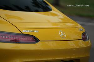Image 13/23 of Mercedes-AMG GT-S (2015)