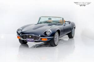 Image 2/18 de Jaguar Type E V12 (1973)