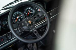 Image 9/41 de Porsche 911 2.4 E (1973)