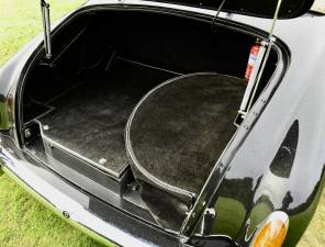 Image 32/50 of Bentley S 1 Continental DHC (1955)