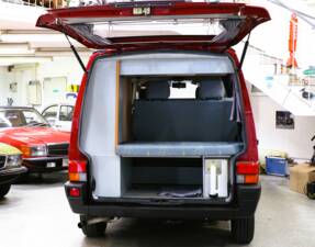 Bild 37/47 von Volkswagen T4 California 2.5 (1995)