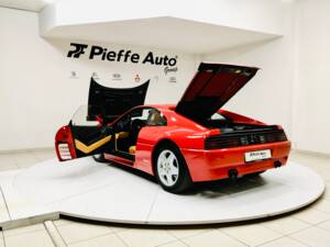 Afbeelding 22/33 van Ferrari 348 TB (1990)