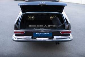 Bild 15/37 von Mercedes-Benz 280 SE (1969)